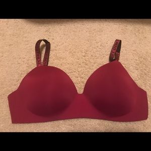 Victoria Secret underwire-less bra